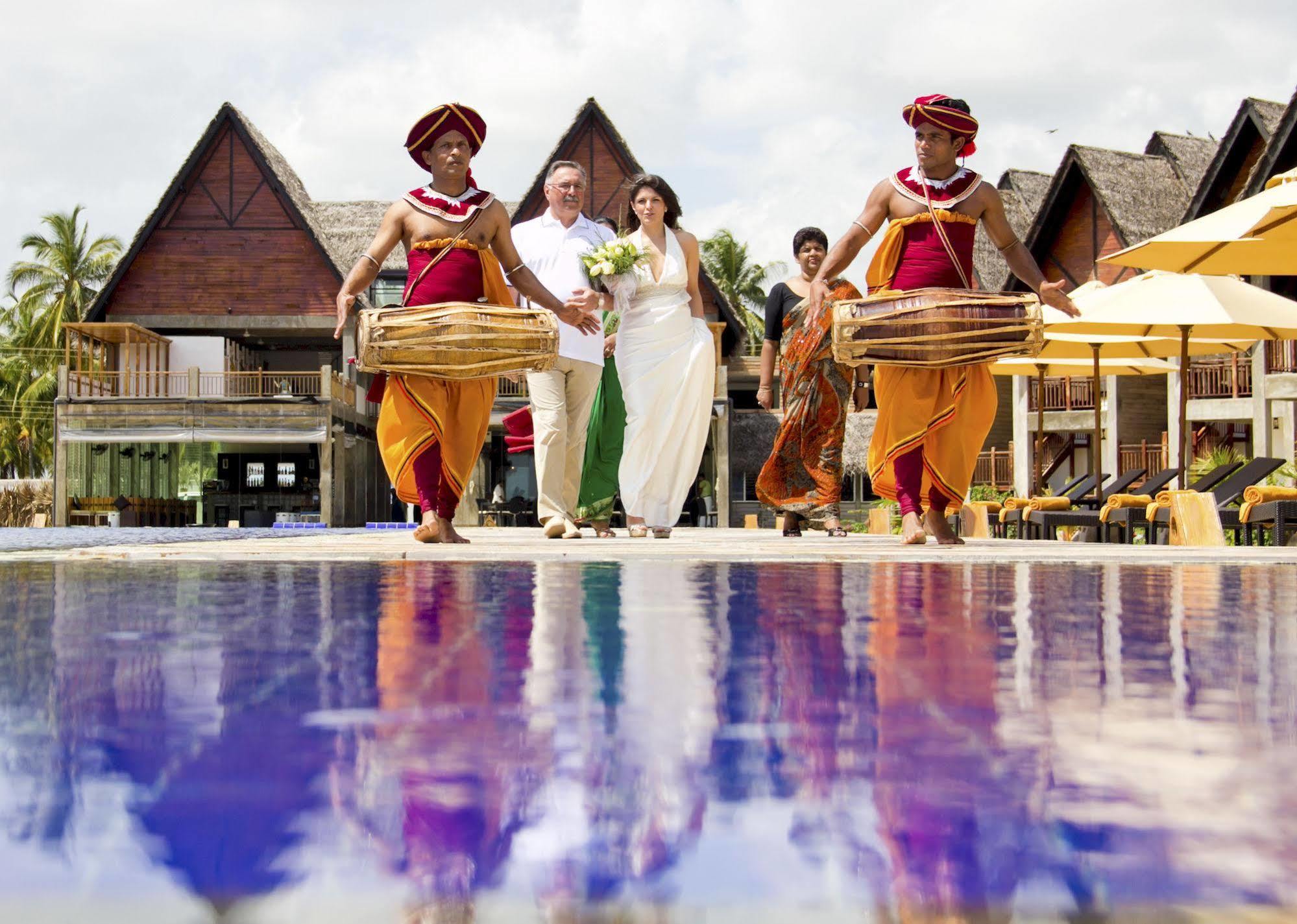 Maalu Maalu Resort & Spa - Thema Collection Passikudah Eksteriør billede